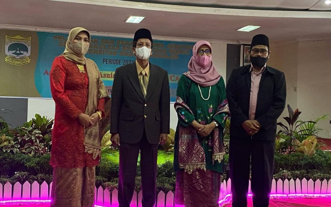 Serah Terima Jabatan dan Pelantikan Dekan FEB UNIDHA 2021-2025