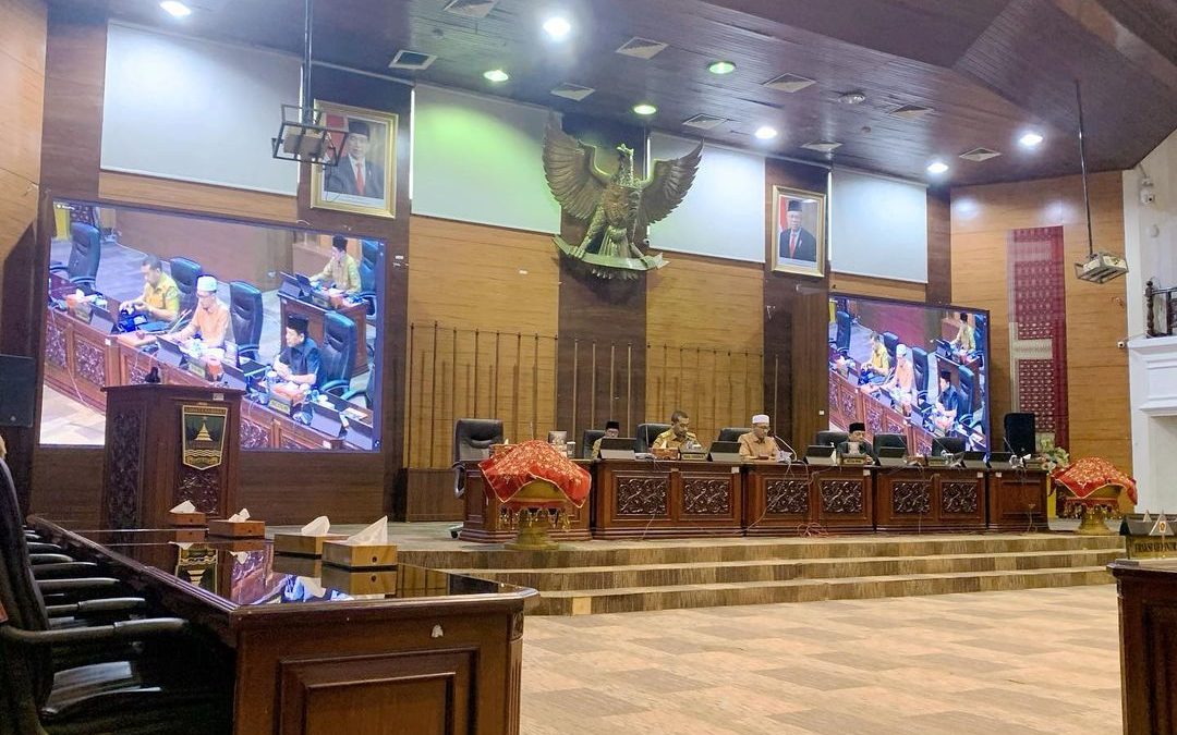 Resmi, Dosen UNIDHA Jadi Tim Ahli DPRD Provinsi Sumbar.