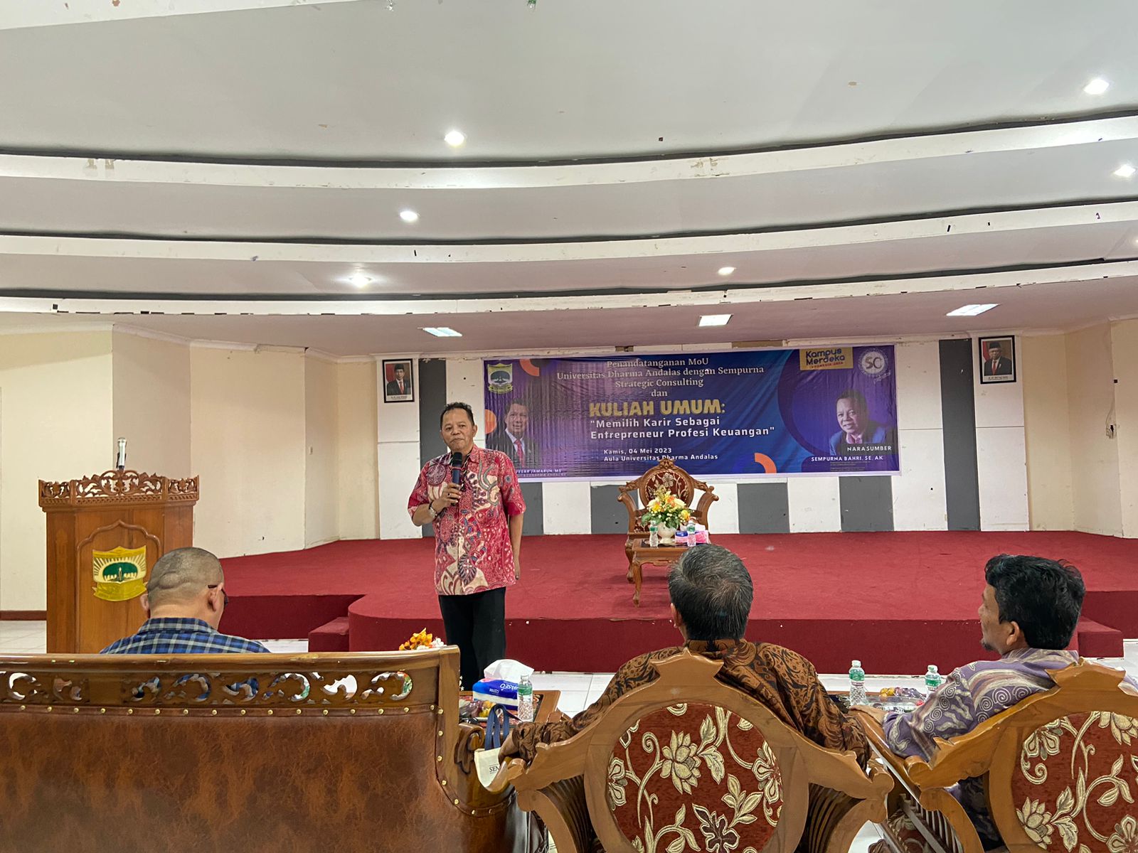 UNIDHA Gelar Kuliah Umum “Sharing Experience Memilih Karir sebagai Entrepreneur Profesi Keuangan”
