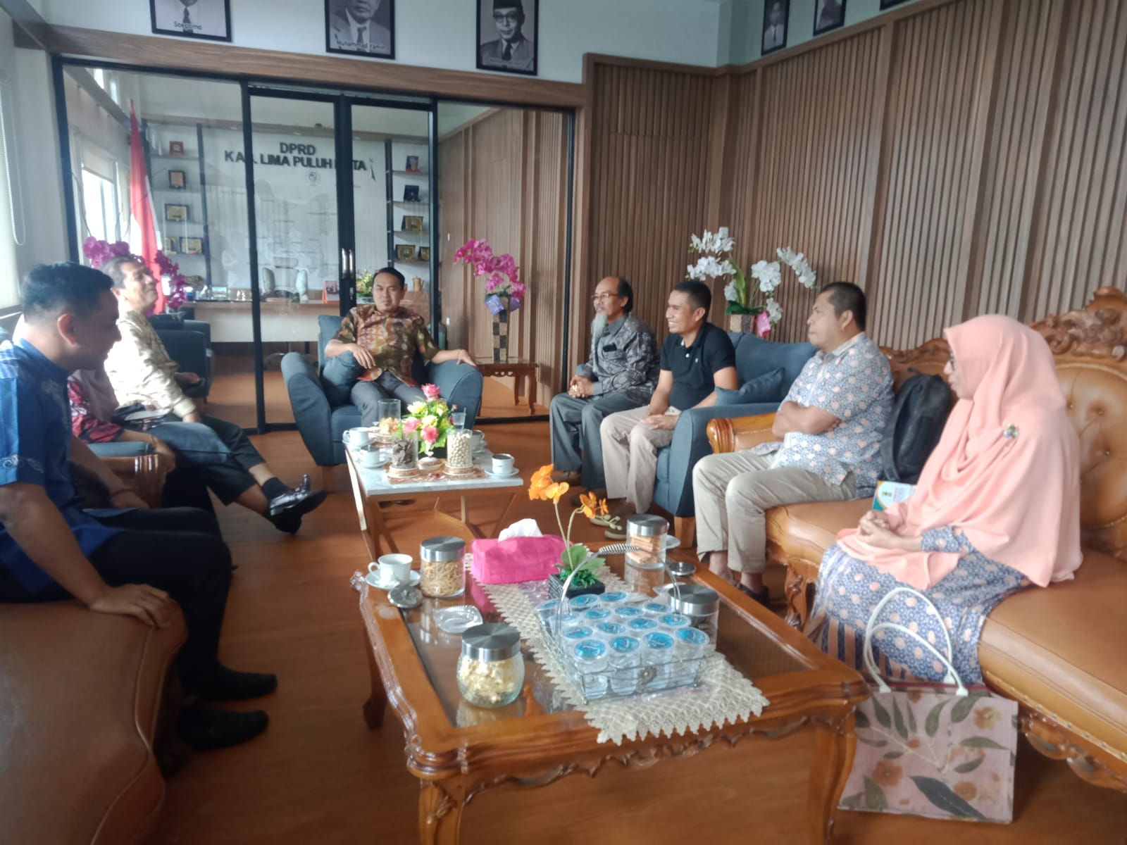 FEB UNIDHA Bekerjasama dengan DPRD Kab. 50 Kota dalam Mengembangkan Kapasitas SDM Kab. 50 Kota