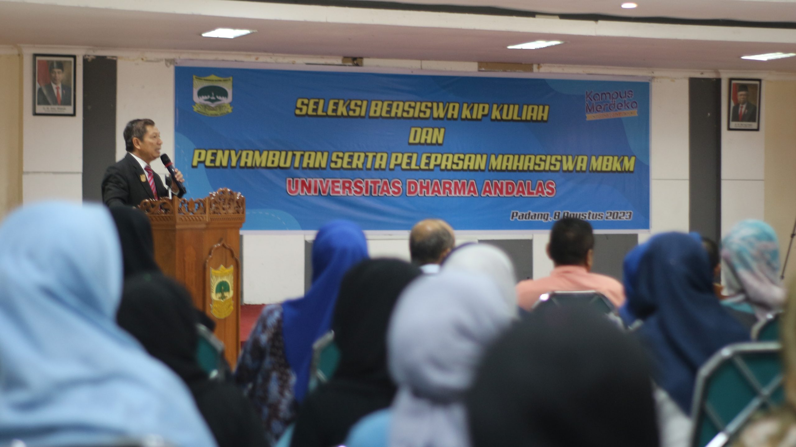 Pintu Menuju Pendidikan Berkualitas: Seleksi Calon Penerima Beasiswa KIPK di UNIDHA