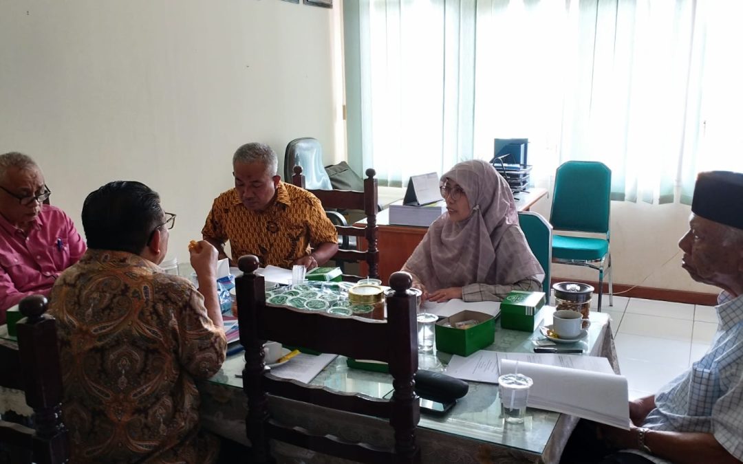Yayasan Pendidikan Dharma Andalas Adakan Pertemuan Strategis untuk Peningkatan Kualitas Pendidikan.