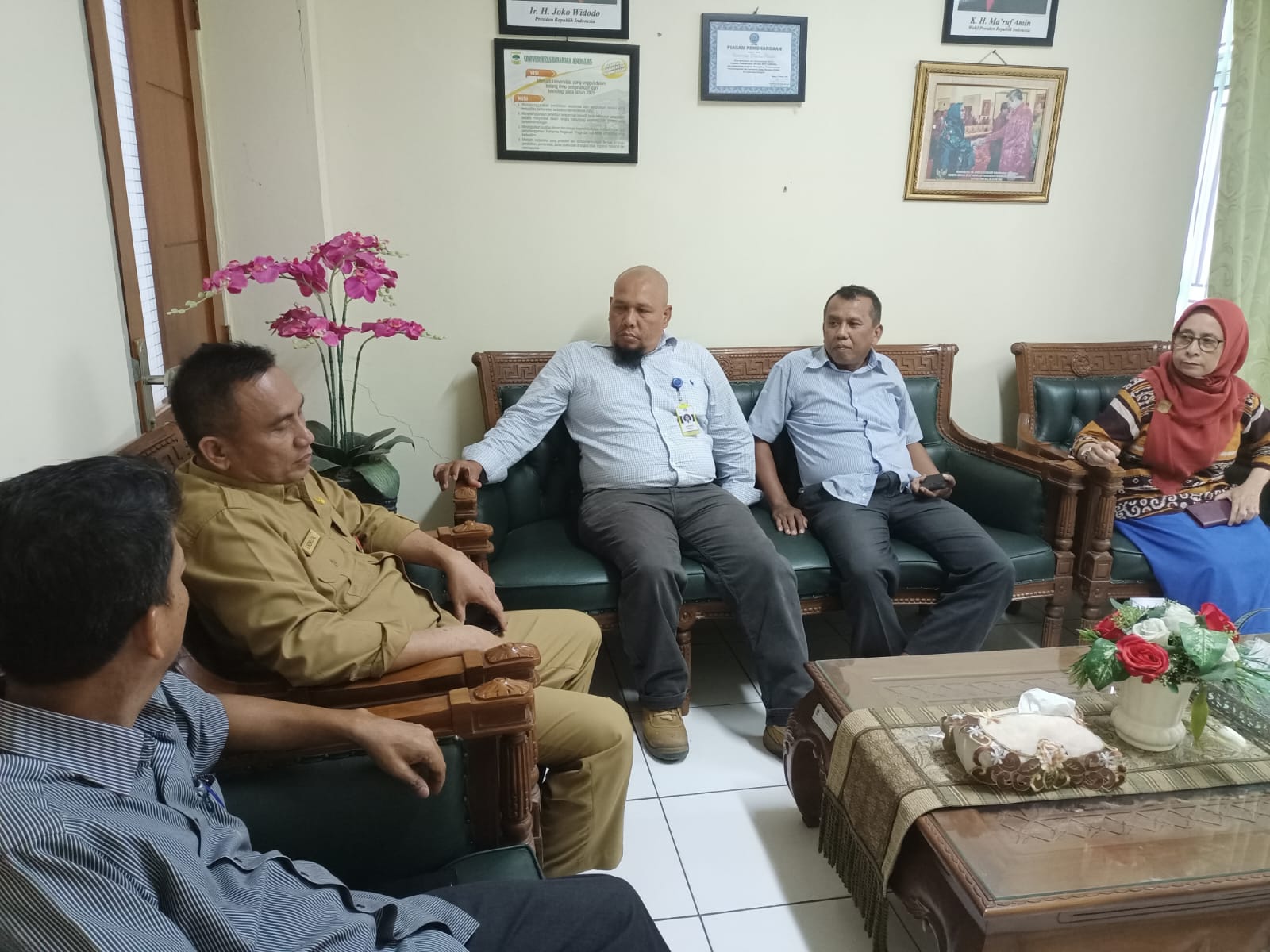Temu Ramah UNIDHA dengan Kadis Koperasi, Usaha Kecil dan Menengah Provinsi Sumbar.