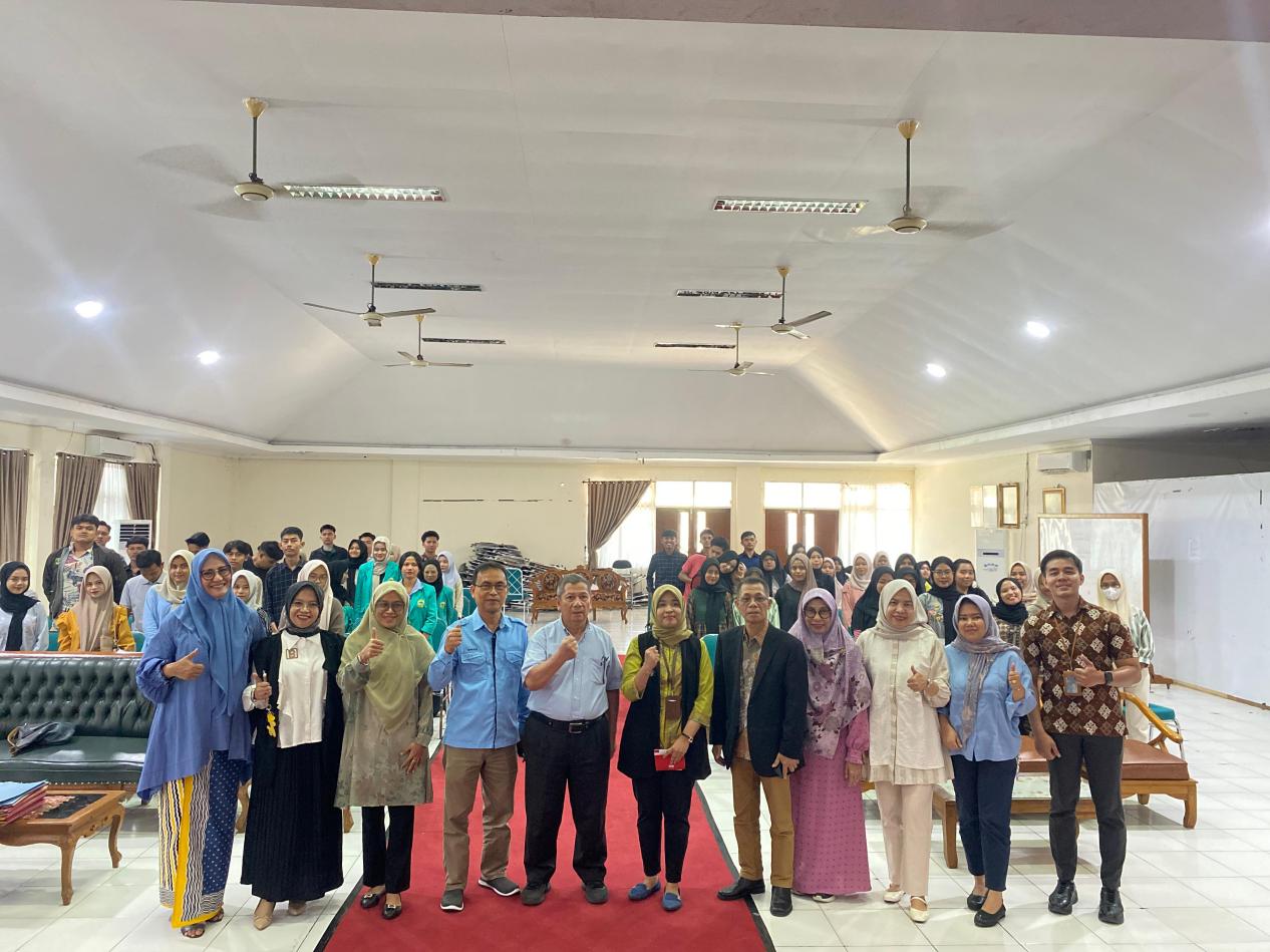 BTN Serahkan Buku Tabungan KIP-K ke UNIDHA: Komitmen Bersama Dukung Mahasiswa Baru