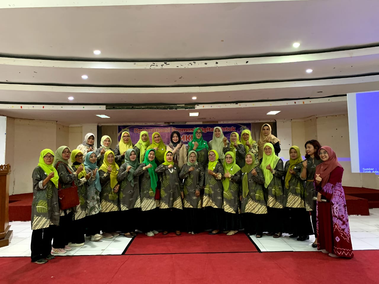 Dukung UMKM Lokal: PSPN Universitas Dharma Andalas Gelar Pameran Produk Unggulan