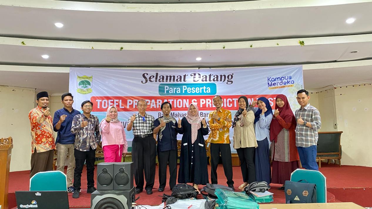 Setelah Pembekalan, Kini Saatnya Mahasiswa Universitas Dharma Andalas Buktikan Kemampuan di TOEFL Prediction Test!