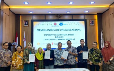 UNIDHA Hadiri Halal Bihalal, Seminar Profesi, dan Penandatanganan MoU Bersama IAI Wilayah Sumatera Barat