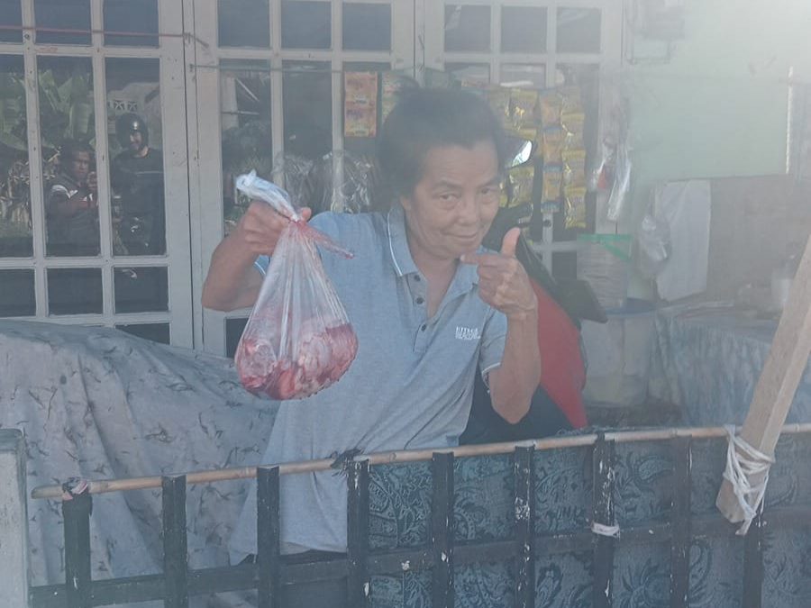 UNIDHA Salurkan Daging Qurban pada Masyarakat dengan Semangat Kebersamaan dan Kepedulian Sosial