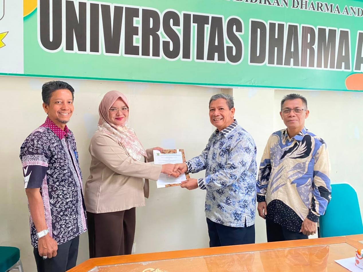 UNIDHA Serahkan SK Dosen Tetap dan Dosen Baru, Perkuat SDM Akademik untuk Tingkatkan Mutu Pendidikan
